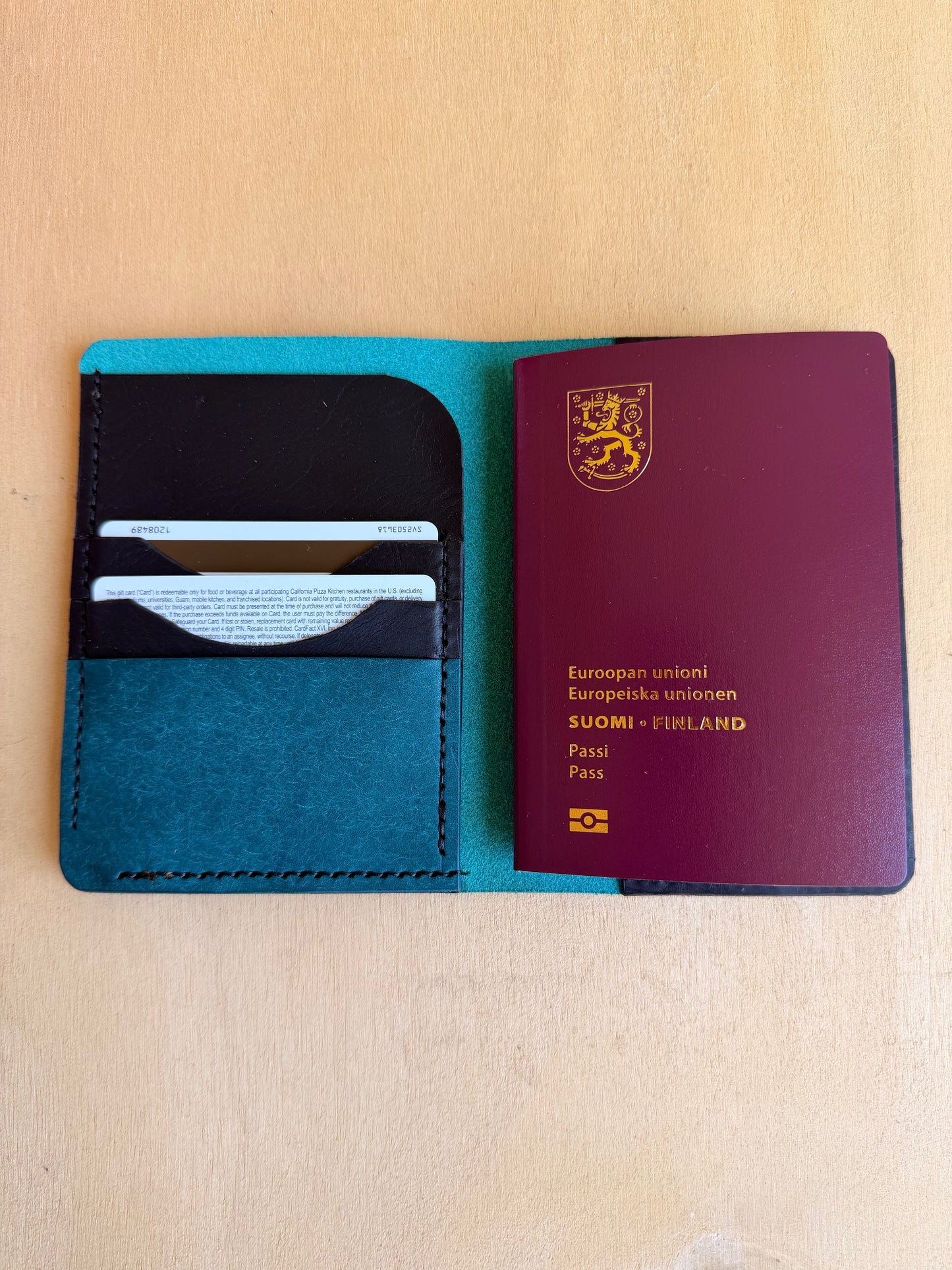 The Wanderer Passport Wallet - Blue